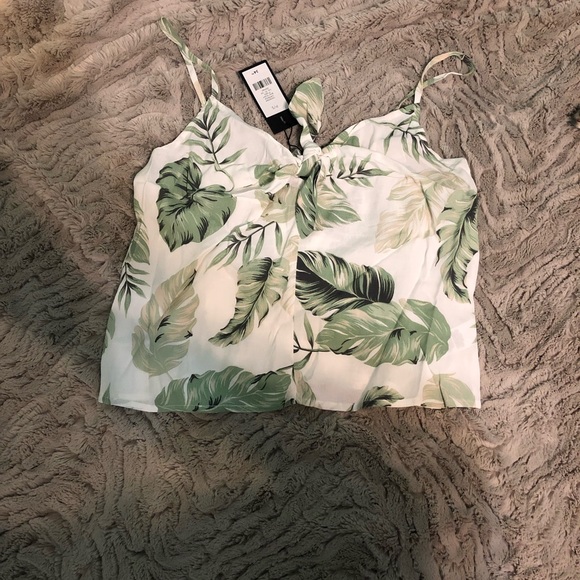 Dynamite Tops - Dynamite Crop Top